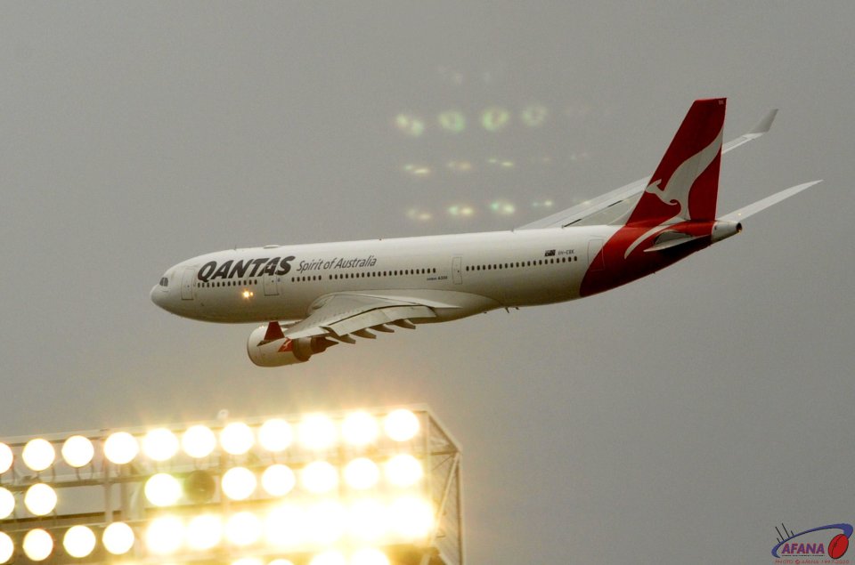 Qantas Flyby