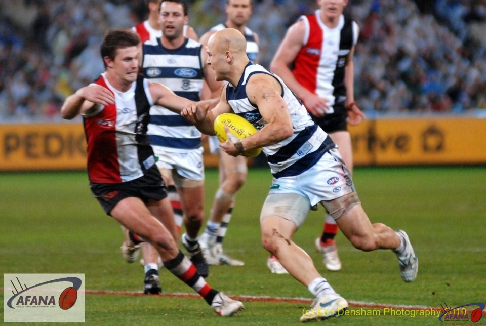 204 Ablett Makes His Move