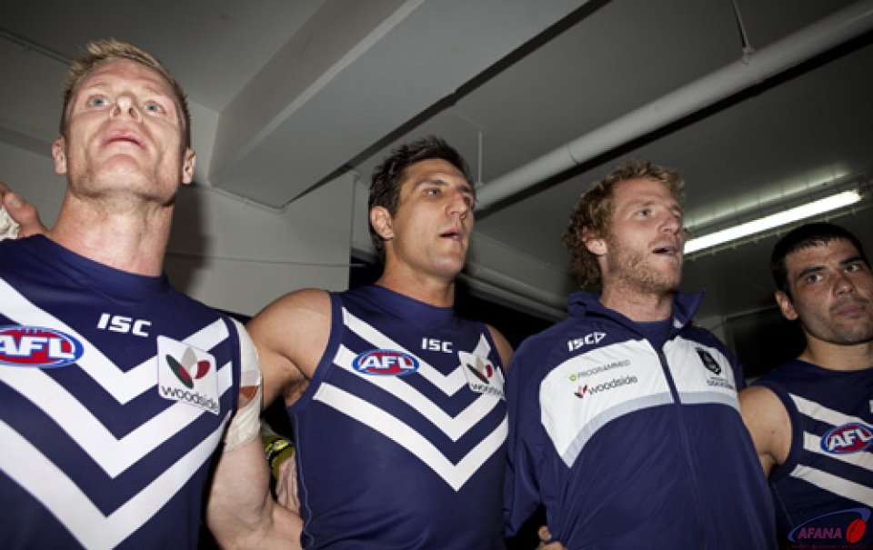 Dockers Win At Home