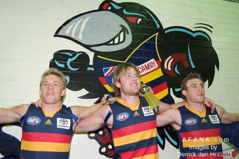 [b]Under the club mascot, the Adelaide Crows celebrate a win over Collingwood[/b]