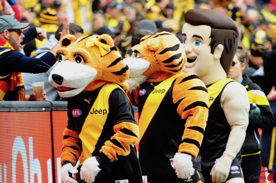 Tiger's mascots 