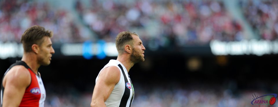 Travis Cloke directing Magpie moves from the forward line