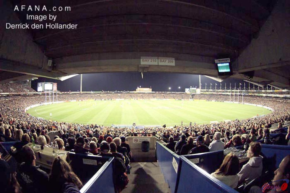 [b]A crowd in excess of 45,000 spectators prepare to enjoy the Crows-v-Kangaroos clash[/b]