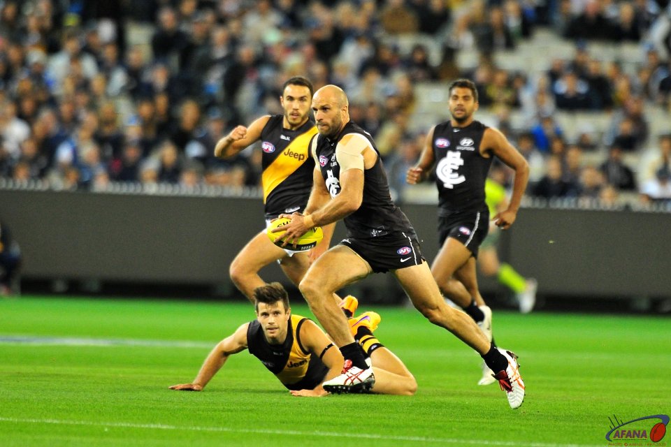 Chris Judd shows his Brownlow best form