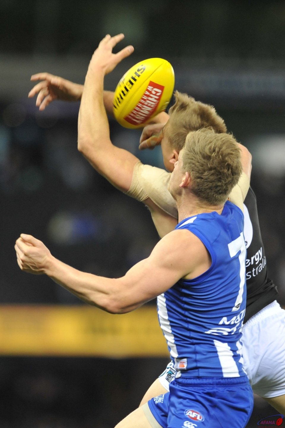 Robbie Gray and Jack Zeibell contest the ball