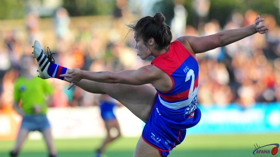 Ellie Blackburn shows her kicking form